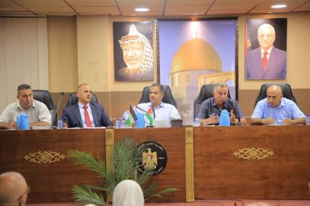 تنظيم ندوة أدبية بعنوان (أدب المقاومة) في طولكرم